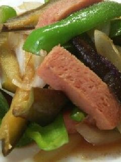簡単、スパムと夏野菜の炒めもの-レシピのメイン写真