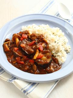 夏に食べたい!トマトと茄子の挽き肉カレー-レシピのメイン写真
