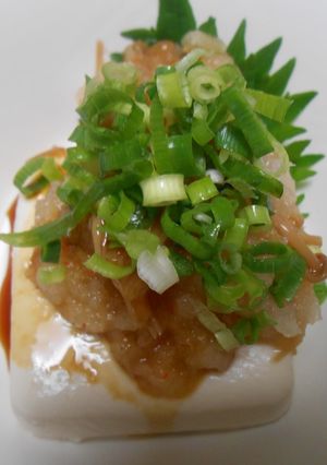 絹ごし豆腐のなめ茸おろしのせ-レシピのメイン写真