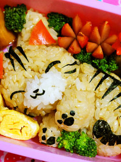 眠り猫ちゃん弁当♪-レシピのメイン写真