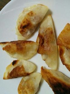 余った餃子の皮で簡単おつまみ-レシピのメイン写真