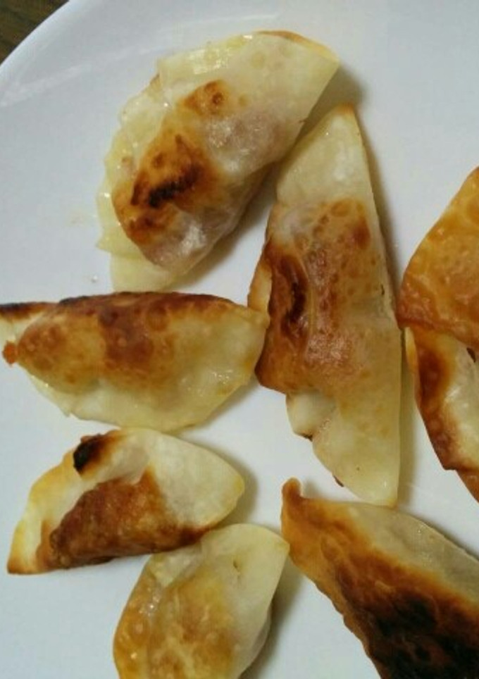 余った餃子の皮で簡単おつまみ-レシピのメイン写真
