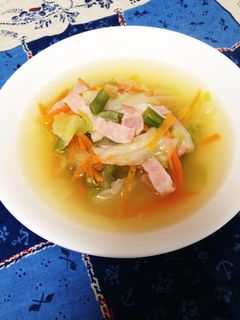 子供も喜ぶco-opコンソメ野菜スープ♪-レシピのメイン写真