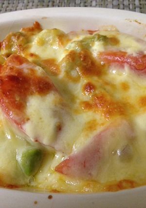 トマトとアボカドのさっぱりグラタン-レシピのメイン写真