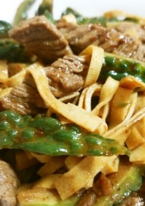 牛肉ゴーヤの中華辛味炒め ~麻辣苦瓜牛柳-レシピのメイン写真