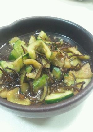 るる86 簡単！塩昆布でキュウリの漬け物-レシピのメイン写真