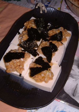ひき割り納豆 豆腐のせ-レシピのメイン写真