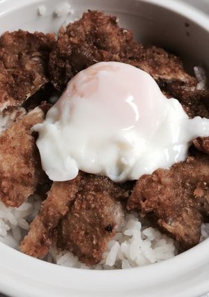 息子が大好き♡温玉とろ〜りソースカツ丼-レシピのメイン写真