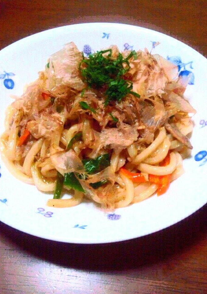 冷凍うどんで焼きうどん♪簡単☆麺つゆ使用-レシピのメイン写真