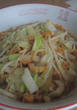 フライパンだけで♠︎野菜たっぷりラーメン-レシピのメイン写真