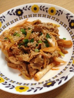 胡麻油香る〜麺つゆで豚キムチ☆-レシピのメイン写真