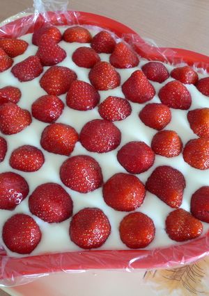 いちごのチーズケーキ-レシピのメイン写真