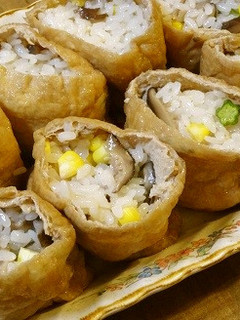 麺つゆで簡単★わさび香る夏野菜いなり寿司-レシピのメイン写真