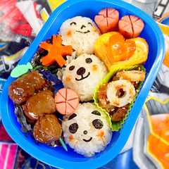 รูปของ だんご三兄弟弁当