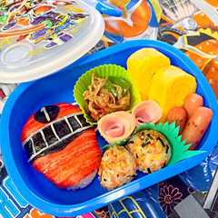 รูปของ トッキュウジャー弁当