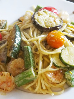 夏野菜で彩りパスタ バーニャカウダ風-レシピのメイン写真