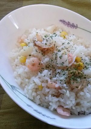 フライパンで美味しく☆シーフードピラフ♪-レシピのメイン写真