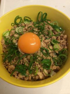 すき家風★新とりそぼろ丼-レシピのメイン写真