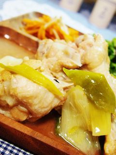 とろとろ玉ねぎと鶏手羽元肉のウマ塩煮-レシピのメイン写真