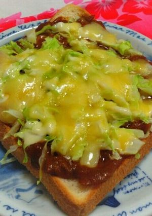 残ったカレーでキャベツカレートースト-レシピのメイン写真