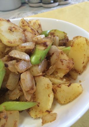 じゃがいもとアスパラのカレー炒め-レシピのメイン写真