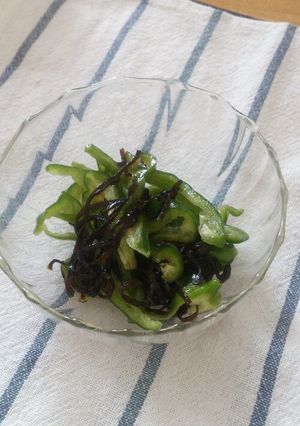 ピーマンと塩昆布とゴマ油の和え物-レシピのメイン写真