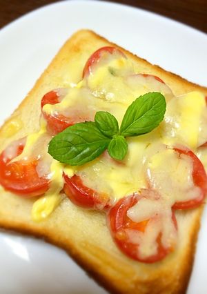 簡単☆ミニトマトのチーズトースト-レシピのメイン写真