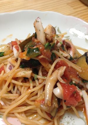 ナスとヤリイカのコンソメパスタ！-レシピのメイン写真