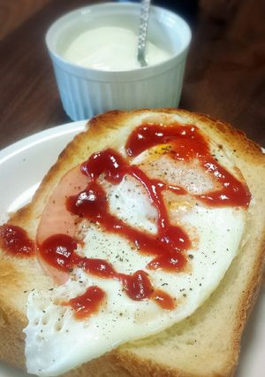 あれに出てくる目玉焼きパン的なパン■-レシピのメイン写真
