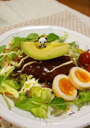 野菜たっぷりアボカドハンバーグ-レシピのメイン写真