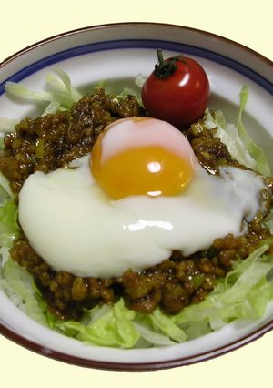 美味しい♪カレー風味の簡単ミンチ丼-レシピのメイン写真