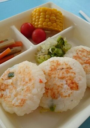 味付け不要!子供喜ぶ炒飯バーグ-レシピのメイン写真