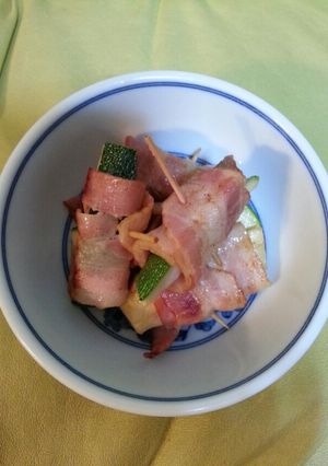簡単！ズッキーニのベーコン巻き-レシピのメイン写真
