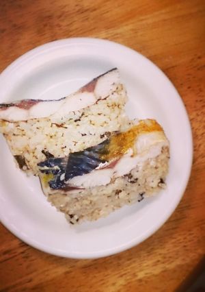 パウンド型DE玄米の焼き鯖押し寿司。-レシピのメイン写真