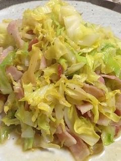 超簡単 キャベツとベーコンのバター炒め-レシピのメイン写真