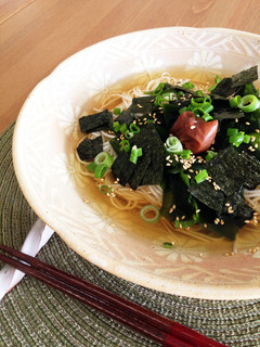 冷製梅ワカメそうめん-レシピのメイン写真