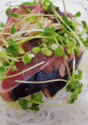 鰹のタタキ☆たっぷり薬味で~♪-レシピのメイン写真