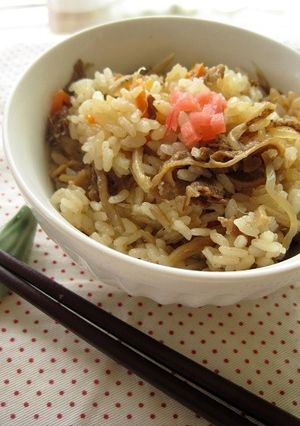 簡単★牛きんぴらの炊き込みごはん-レシピのメイン写真