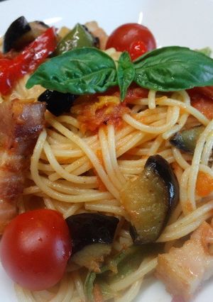 ベーコンとピーマンのトマトソースパスタ-レシピのメイン写真