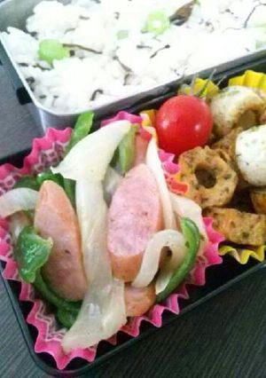 お弁当に♡玉ねぎ・ピーマンのバター炒め-レシピのメイン写真