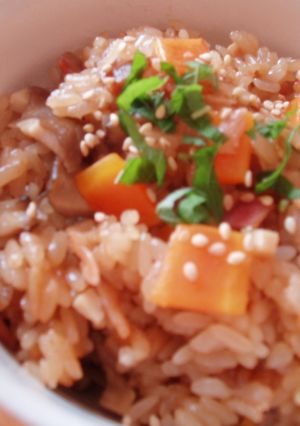 ごま油の香りが食欲刺激☆中華おこわ-レシピのメイン写真