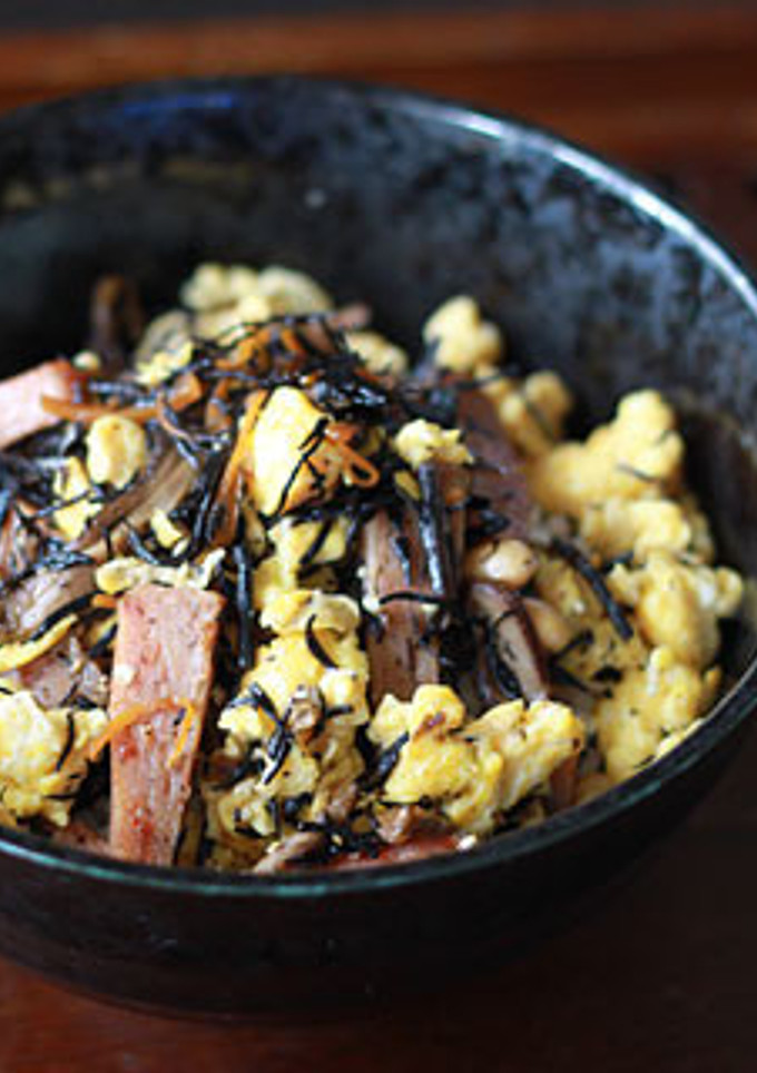ひじきの煮物で簡単和風スパム丼-レシピのメイン写真