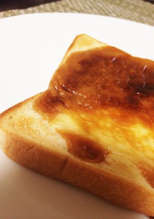 食パンでおやつ☆キャラメルチーズトースト-レシピのメイン写真