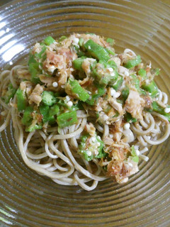 簡単さっぱり冷蕎麦♪オクラ鰹節ツナで-レシピのメイン写真