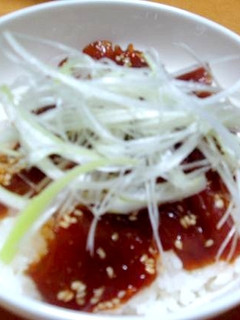 まぐろの韓国風どんぶり-レシピのメイン写真