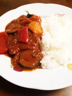 (^.^)旬の夏野菜で作るカレー-レシピのメイン写真