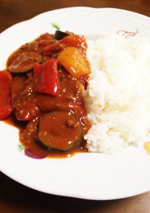 (^.^)旬の夏野菜で作るカレー-レシピのメイン写真