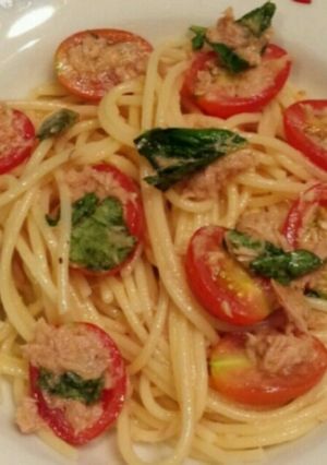 暑い日に！トマトとバジルの冷製パスタ♪-レシピのメイン写真