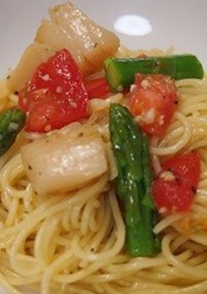 ホタテとトマトの塩レモン冷製パスタ-レシピのメイン写真