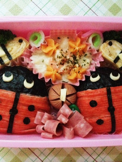 キャラ弁☆てんとう虫とみつばち-レシピのメイン写真